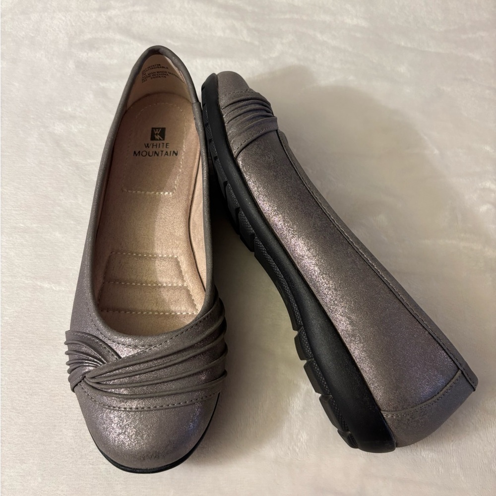 White Mountain Metallic Gray Loafers - Picture 6 of 7